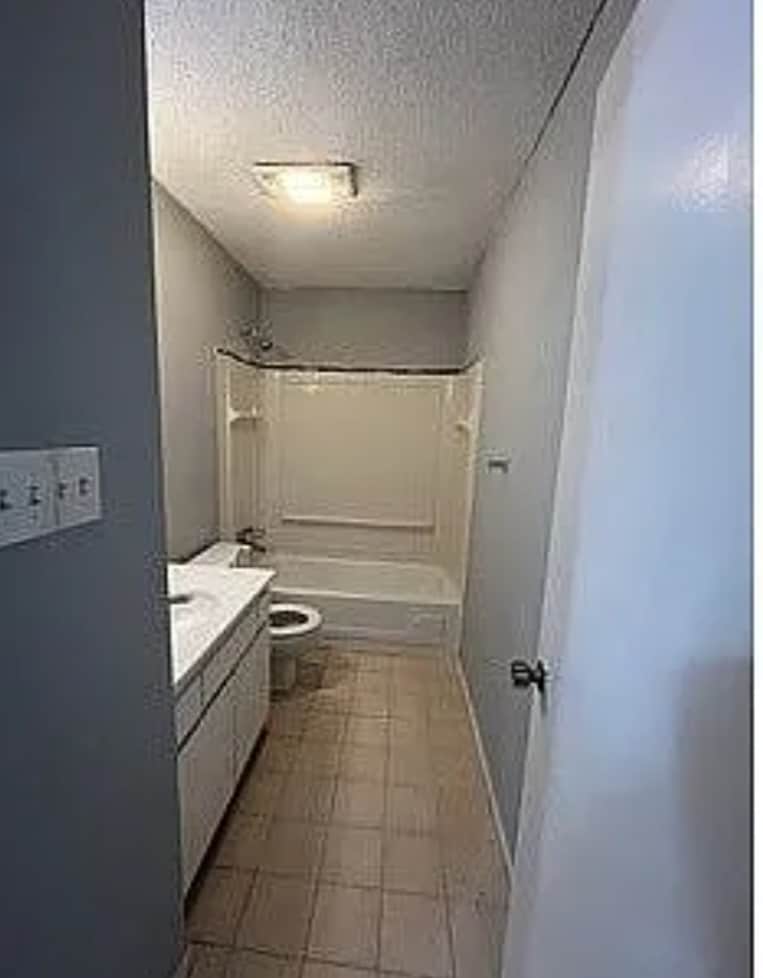 Building Photo - 10841 Weiner Creek Dr