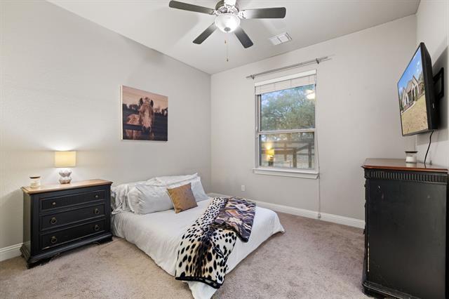 Building Photo - 251 Hlavek Rd