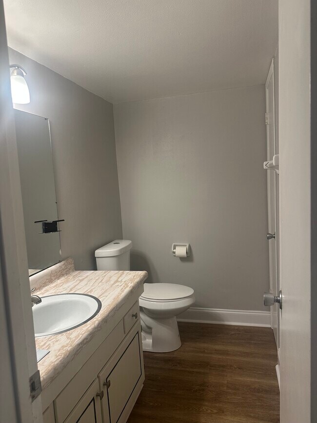 Building Photo - 4590 S Atlantic Ave