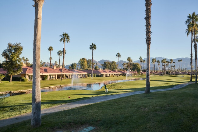 Building Photo - 84 Presidio Pl