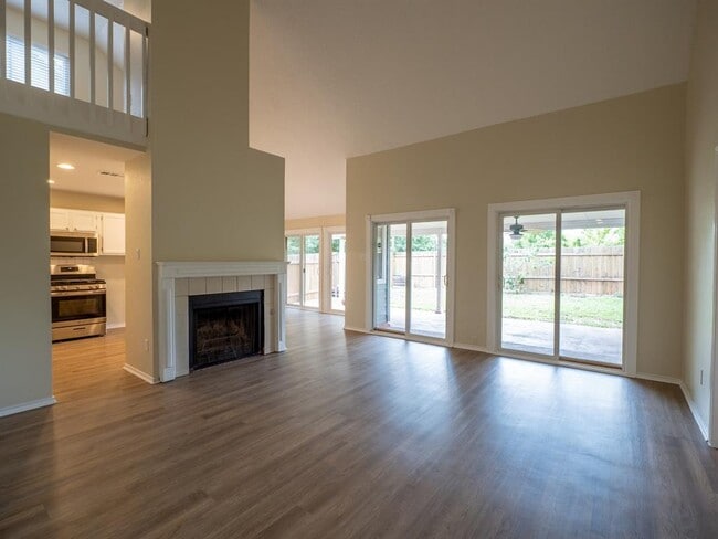 Building Photo - 6307 Avery Island Ave