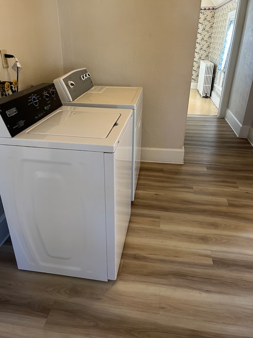 Building Photo - 30 2nd Ave SW