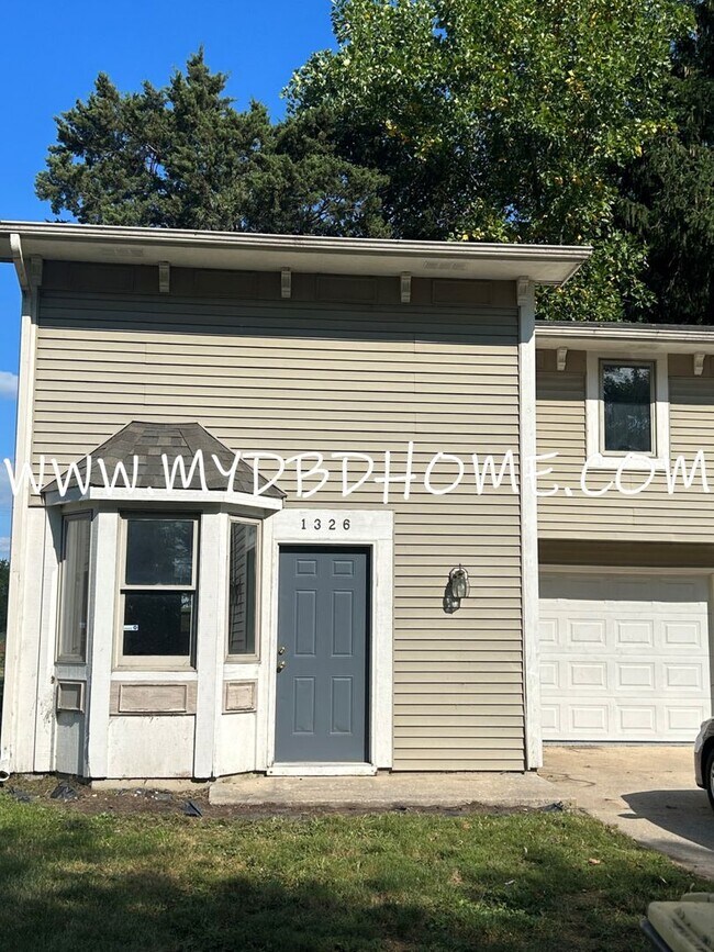 Primary Photo - 1326 Lofton Way
