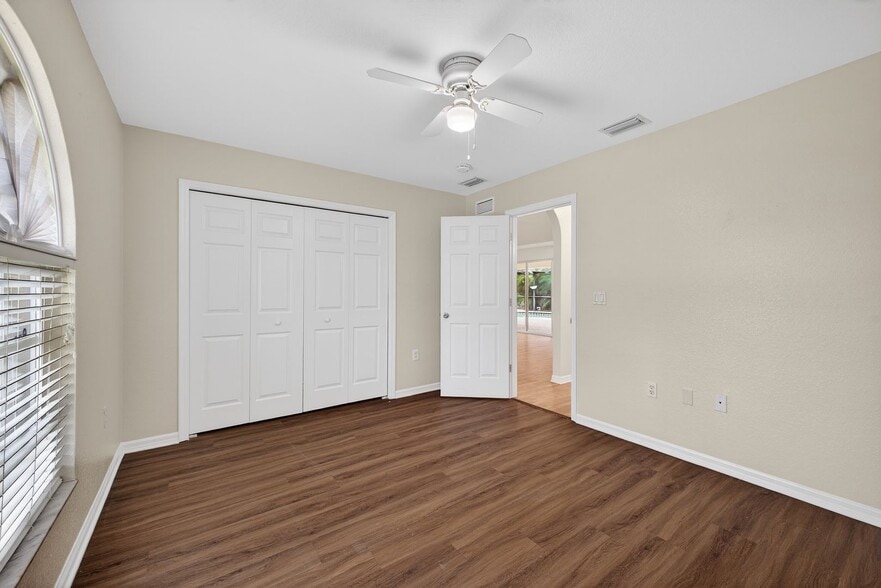 Building Photo - Charming 3-Bedroom Home with Private Pool in Buckingham Air Park