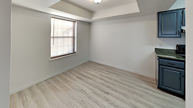 Building Photo - 14419 N Pennsylvania Ave