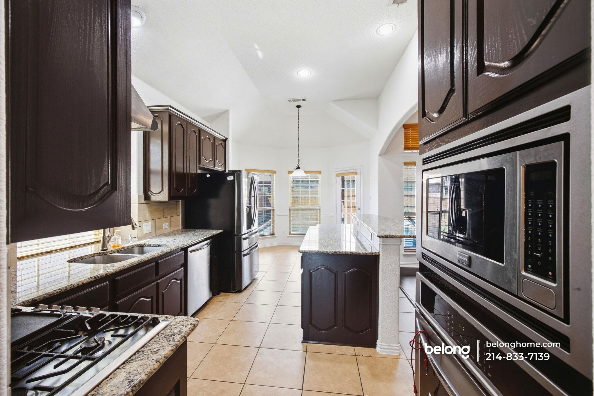 Building Photo - 9349 Velvet Cactus Dr