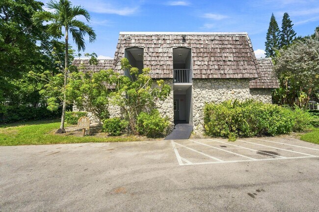 Building Photo - 3101 Oakland Shores Dr