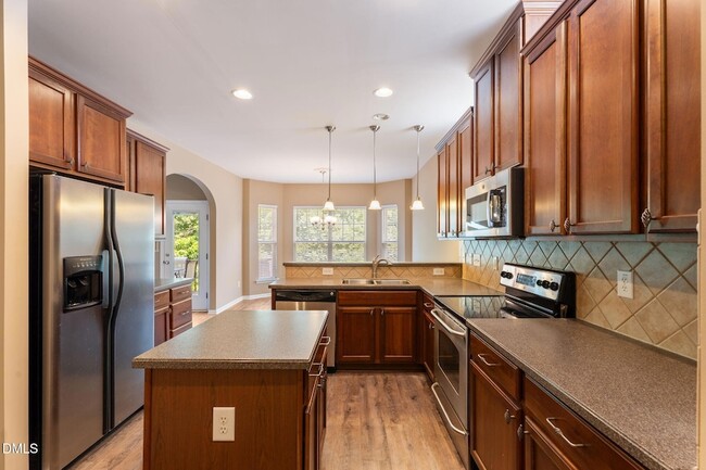 Building Photo - 3001 Prospect Pkwy