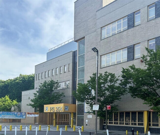 Building Photo - 84-10 101st St