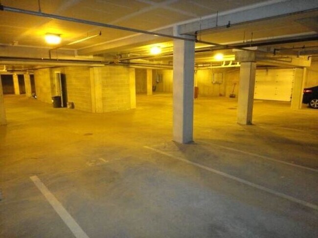 Building Photo - $1,560 | 2 Bedroom, 2 Bathroom 1st Floor Condo | No Pets | Available for August 1st, 2026 Move In!