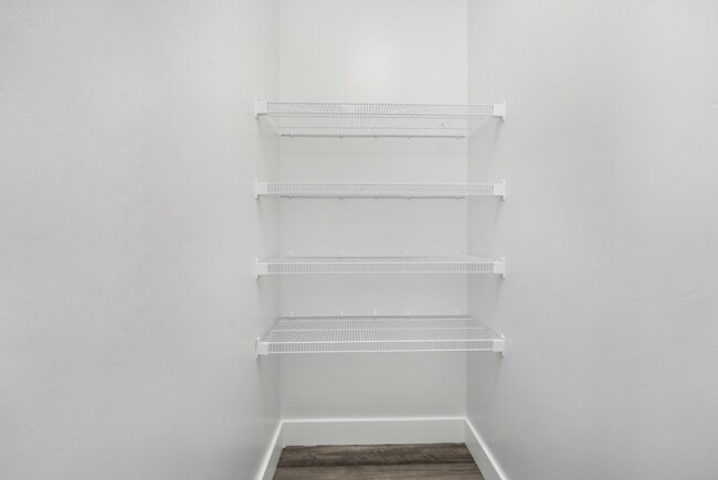 Building Photo - 676 N 380 W