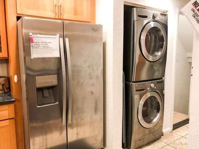 Building Photo - Amazing Townhouse in front of the beach and the ses. Gustavo Lopez AMSI