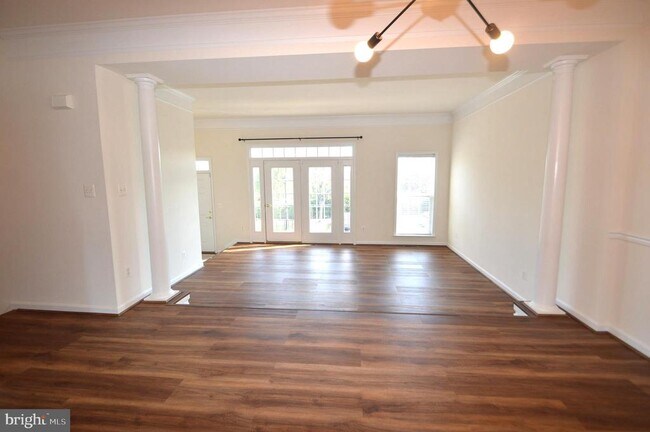 Building Photo - 24600 Siltstone Square