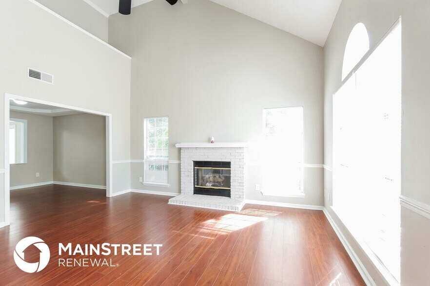 Building Photo - 13841 Poppleton Ct
