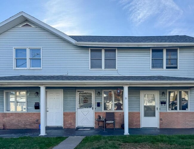 Primary Photo - 173 E Union St