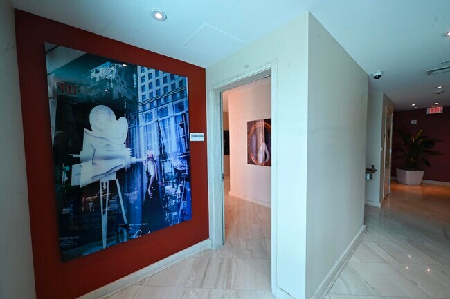 Building Photo - 550 Okeechobee Blvd
