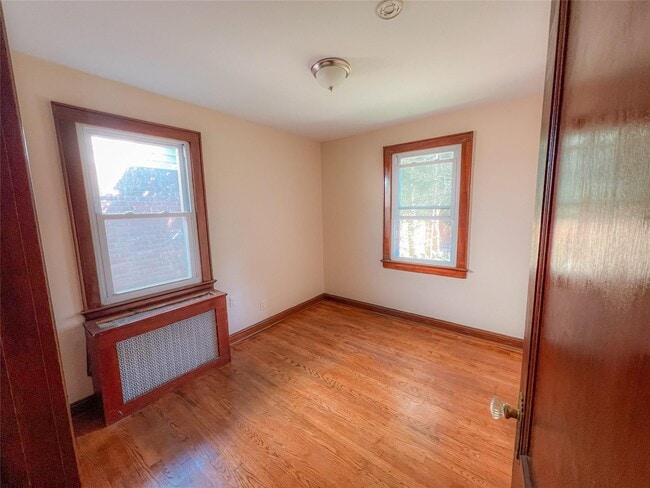 Building Photo - 109 L St