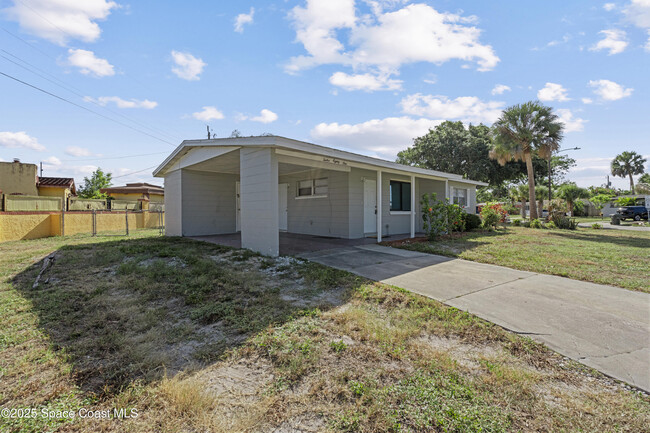 Building Photo - 1281 Alsup Dr