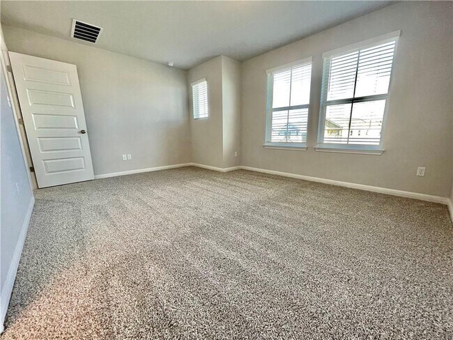 Building Photo - 2040 Arendale Dr