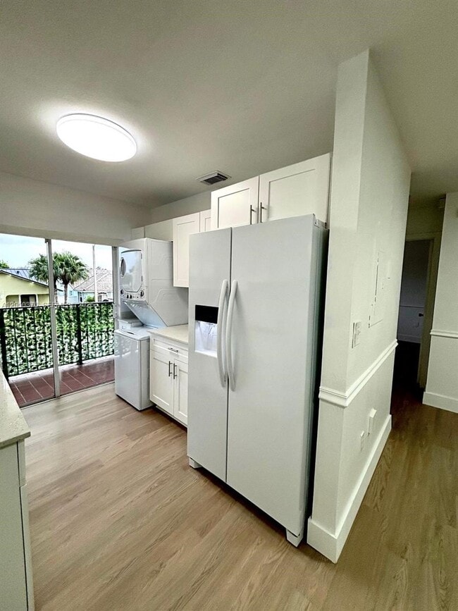 Building Photo - 3514 W 76th St
