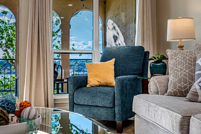 Building Photo - 3404 American Dr