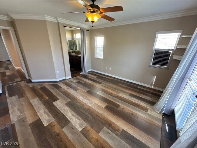 Building Photo - 8233 Shaded Arbors St