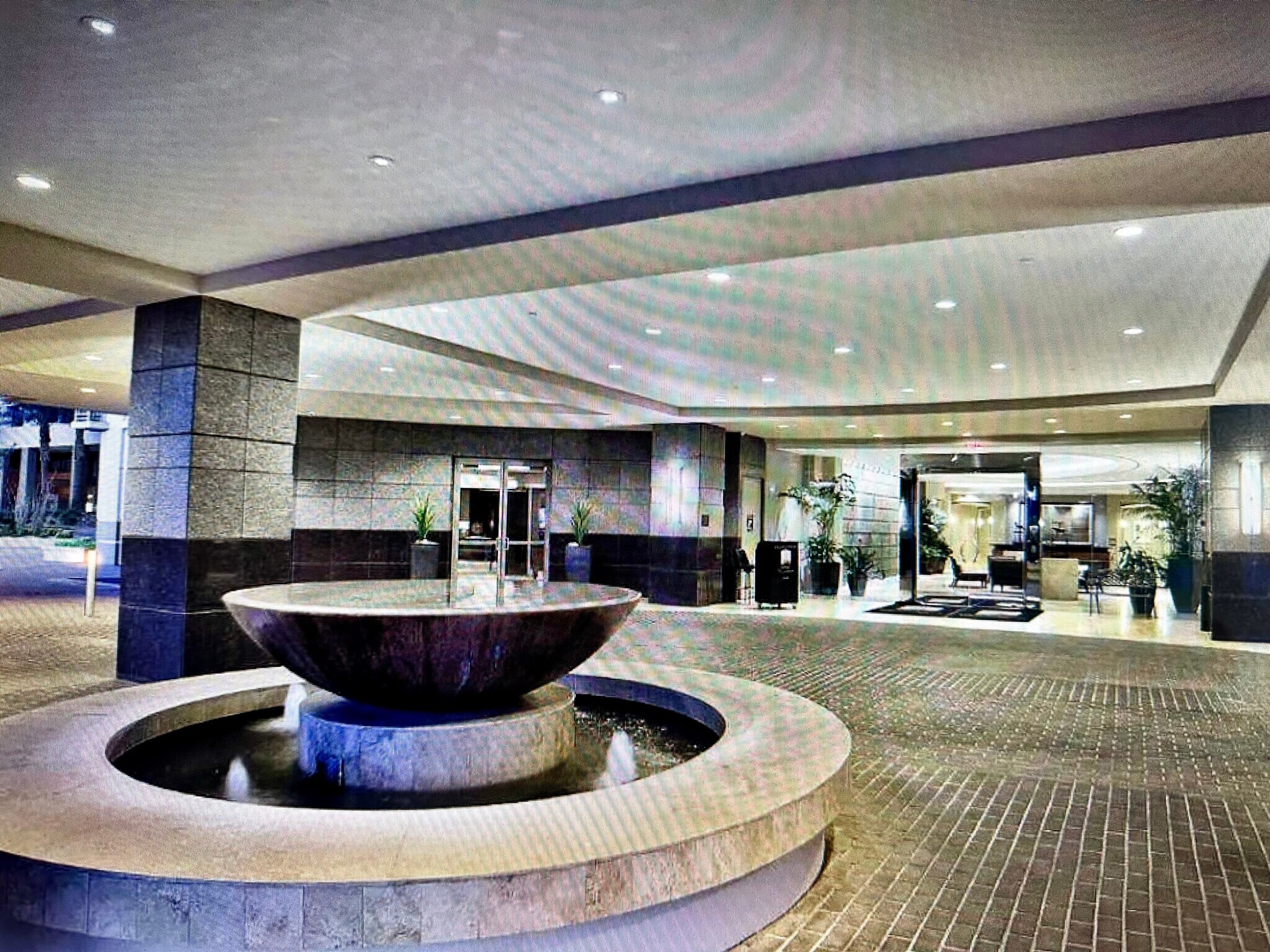 Front entry of building - 2211 E Camelback Rd