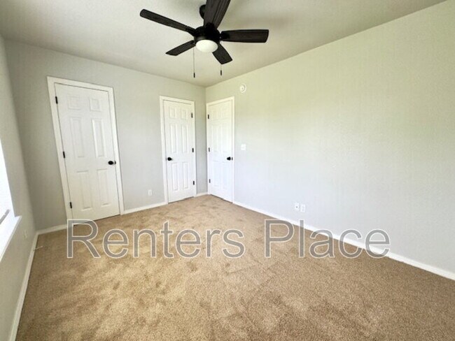 Building Photo - 3607 W Beech