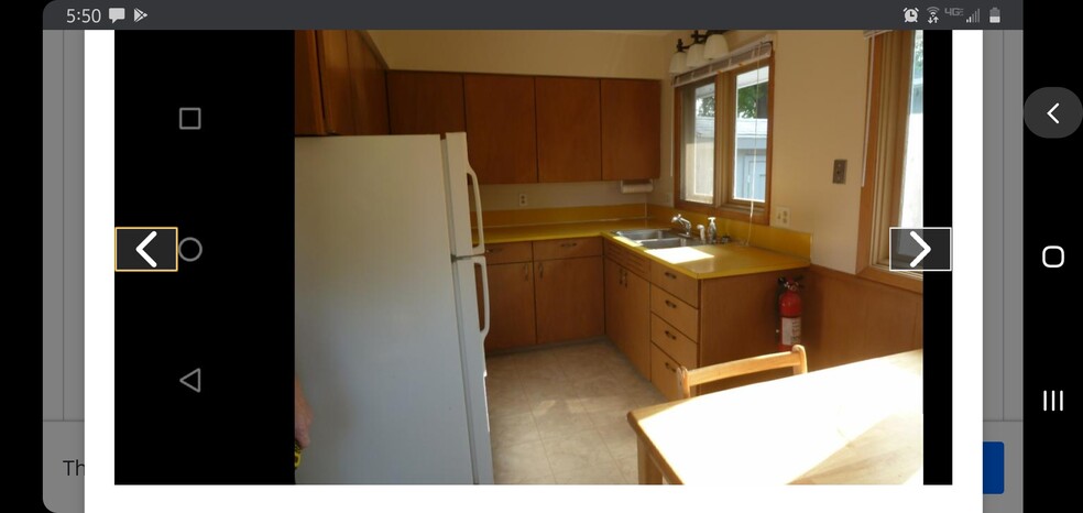 Kitchen - 3317 18th Ave NW
