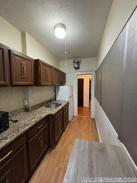 Building Photo - 17-19 Washington St.