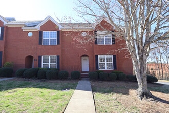 Building Photo - 1305 N Dean Rd