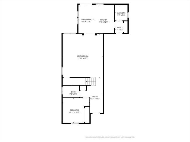 Building Photo - 2240 Independence Dr