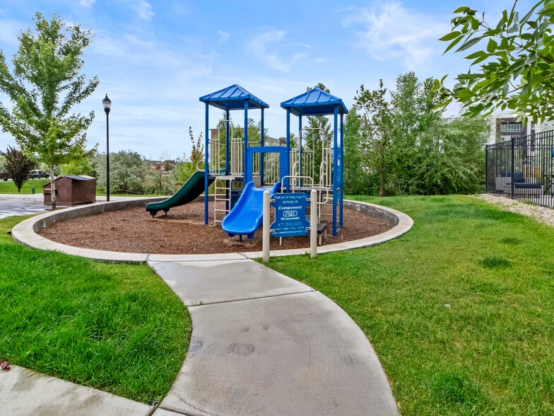 Playground - South Ridge Townhomes and Apartments