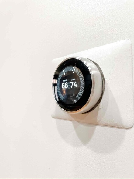 Building Photo - 1 New Bern Station Ct