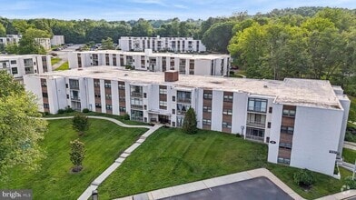 Building Photo - 60 Welsh Tract Rd