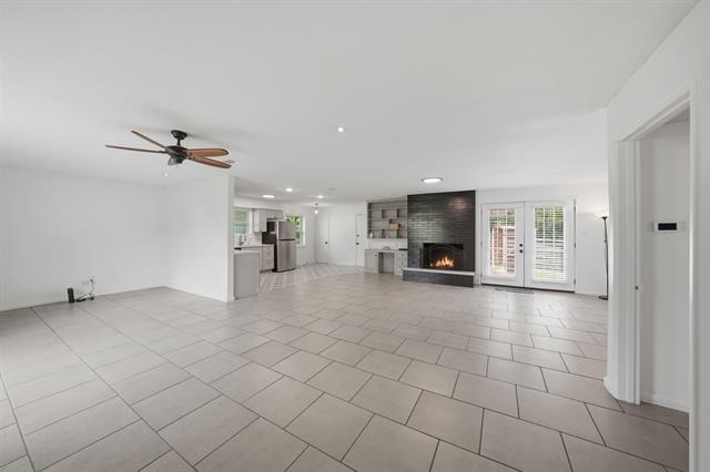 Building Photo - 1007 Golden Trophy Dr