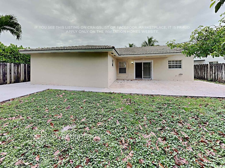 Building Photo - 15128 SW 173rd Terrace