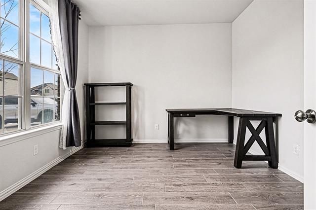 Building Photo - 10233 Fulgham Dr