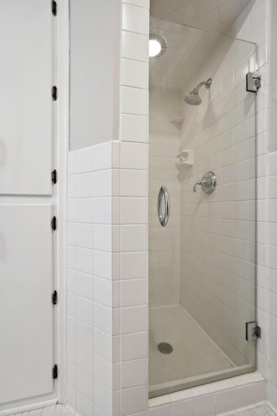 Building Photo - 5721 Londonderry Rd