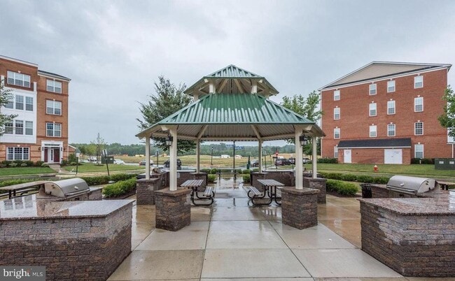 Building Photo - 43017 Clarks Mill Terrace