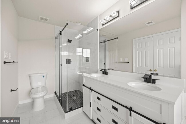Building Photo - 2448 Rolling Plains Dr