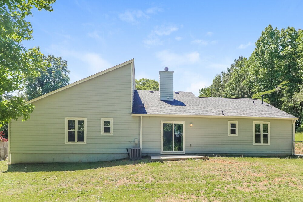 Building Photo - 3000 Owens Meadow Dr NW