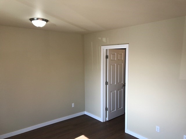 Front room - 540 27th Ave