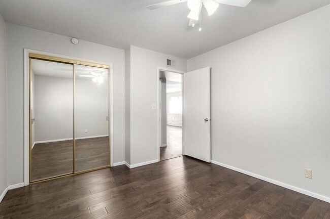 Building Photo - Prime Tempe Location – Minutes from ASU!