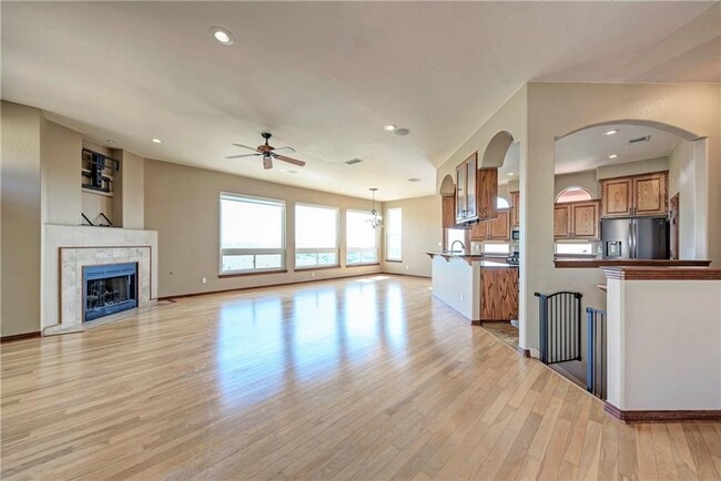 Building Photo - 3206 Constitution Dr