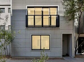 Building Photo - 7853 N 21st Ave