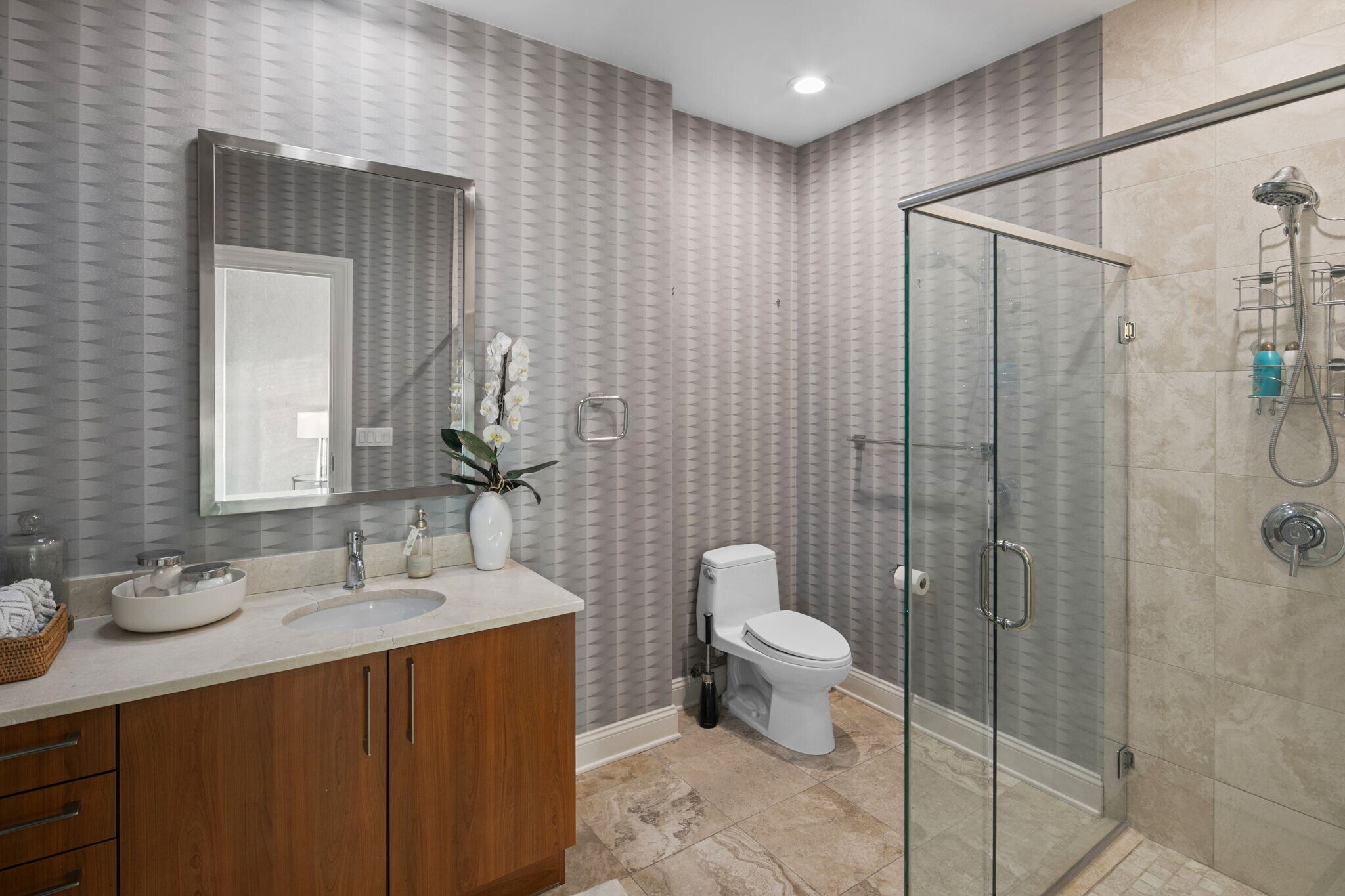 Building Photo - 800 The Mark Ln