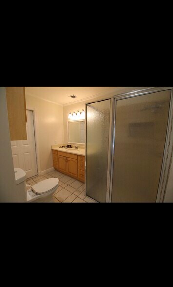 Building Photo - 1402 Cormorant Rd