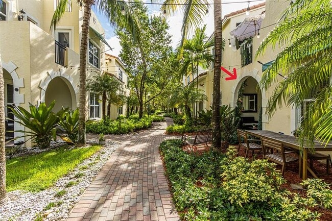 Building Photo - 12467 NW 17th Ct