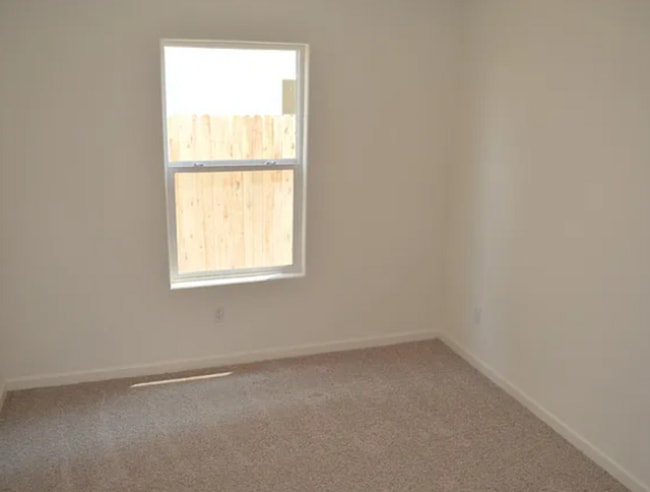 Building Photo - 765 Jessie Dr